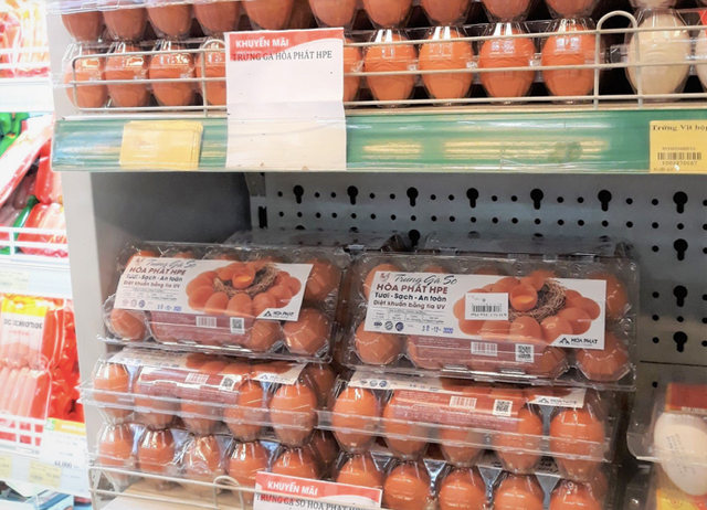 Trứng gà Hòa Phát đã vào hàng loạt siêu thị, sắp nhập 7.500 gà giống từ Úc Trung ga Hoa Phat da vao hang loat sieu thi, sap nhap 7.500 ga giong tu Uc