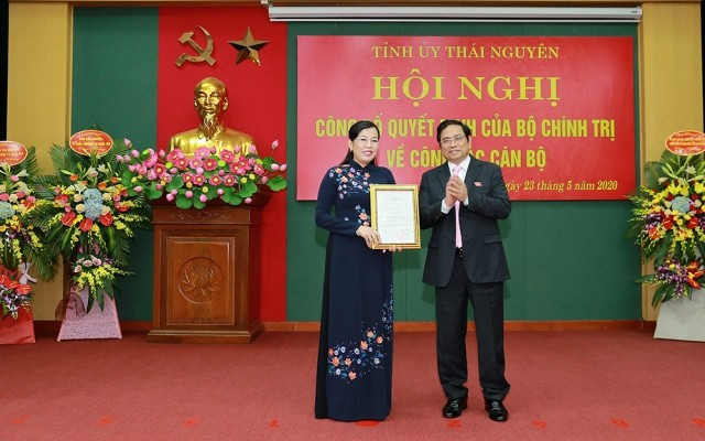 Chân dung nữ tân Bí thư Thái Nguyên sinh năm 1970 - Hình 2 Chan dung nu tan Bi thu Thai Nguyen sinh nam 1970-Hinh-2