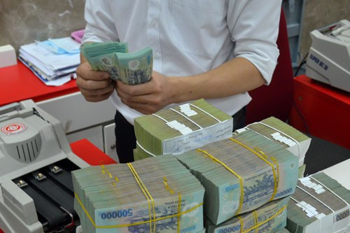Đã miễn, giảm, hạ lãi suất cho 260 nghìn khách với dư nợ hơn 1 triệu tỷ đồng Da mien, giam, ha lai suat cho 260 nghin khach voi du no hon 1 trieu ty dong