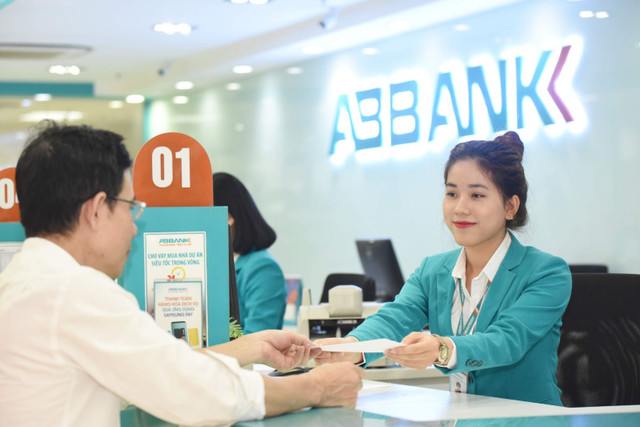 Nợ xấu trên dư nợ cho vay của ABBank vọt lên 3,39%, cho vay khách hàng không tăng trưởng No xau tren du no cho vay cua ABBank vot len 3,39%, cho vay khach hang khong tang truong