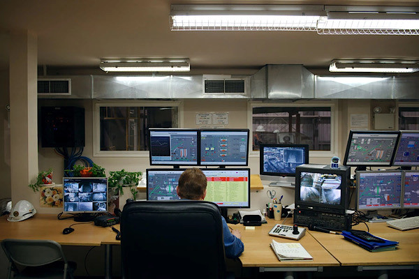 Mỏ vàng khổng lồ "cô độc" nhất hành tinh: Đóng băng suốt 7 thập kỷ! - Hình 7 Mo vang khong lo