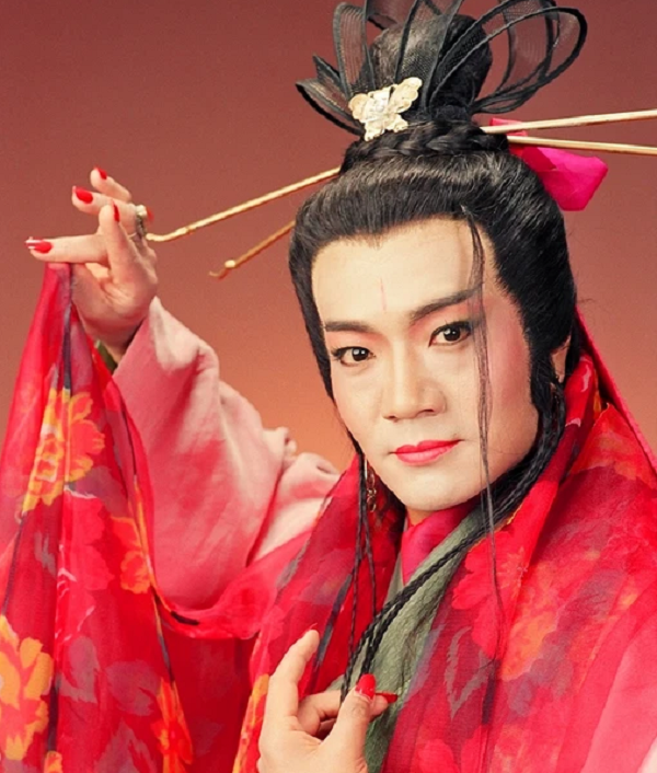 Tiểu thuyết Kim Dung: Sự thật về cao thủ Đông Phương Bất Bại - Hình 3 Tieu thuyet Kim Dung: Su that ve cao thu Dong Phuong Bat Bai-Hinh-3