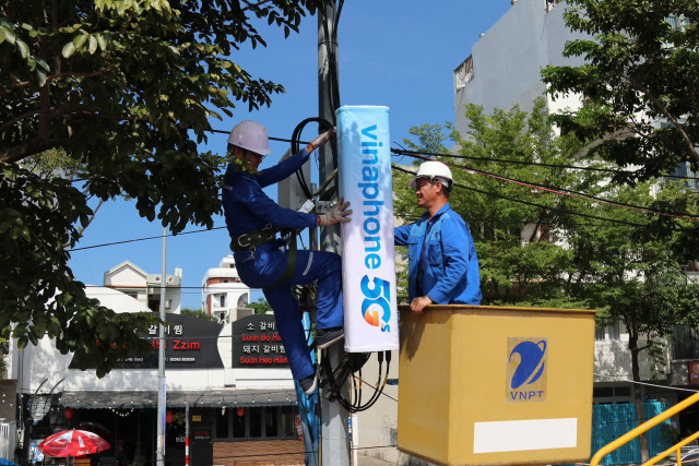 VinaPhone 5G phủ sóng Lễ hội Pháo hoa Quốc tế Đà Nẵng 2023 - Hình 2 VinaPhone 5G phu song Le hoi Phao hoa Quoc te Da Nang 2023-Hinh-2