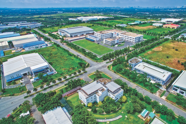 'Cuộc chiến' giữ đất của KCN Long Hậu với Quốc tế Cobi đến hồi kết 'Cuoc chien' giu dat cua KCN Long Hau voi Quoc te Cobi den hoi ket