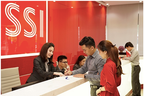 SSI đang lấy ý kiến phát hành 453 triệu cổ phiếu tăng vốn lên 19.645 tỷ SSI dang lay y kien phat hanh 453 trieu co phieu tang von len 19.645 ty