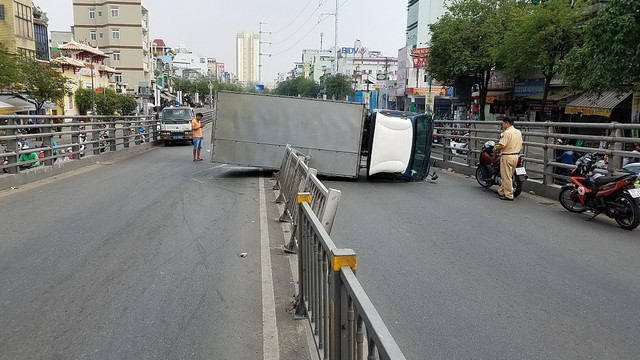 Nhung vu tai nan xe tai tham khoc tu dau nam 2019, nhieu nguoi chet tham-Hinh-2