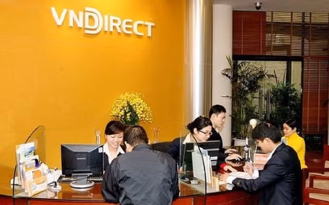 VNDirect len tieng ve tin don bi tu choi cho tang von va rui ro tu bien dong nhom co phieu FLC