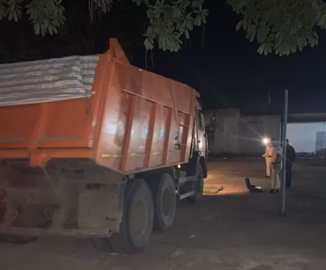 Cong ty CC1 bi phan anh thi cong du an gay o nhiem moi truong-Hinh-8