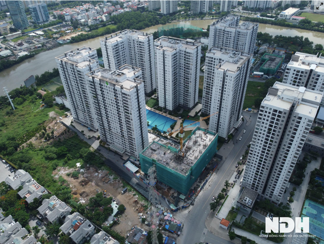Loạt chung cư 'mọc' dọc đường Nguyễn Hữu Thọ TP HCM - Hình 7 Loat chung cu 'moc' doc duong Nguyen Huu Tho TP HCM-Hinh-7