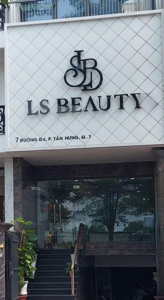 Vừa bị phạt, Công ty StarShine Marketing lại phải thu hồi mỹ phẩm - Hình 2 Vua bi phat, Cong ty StarShine Marketing lai phai thu hoi my pham-Hinh-2