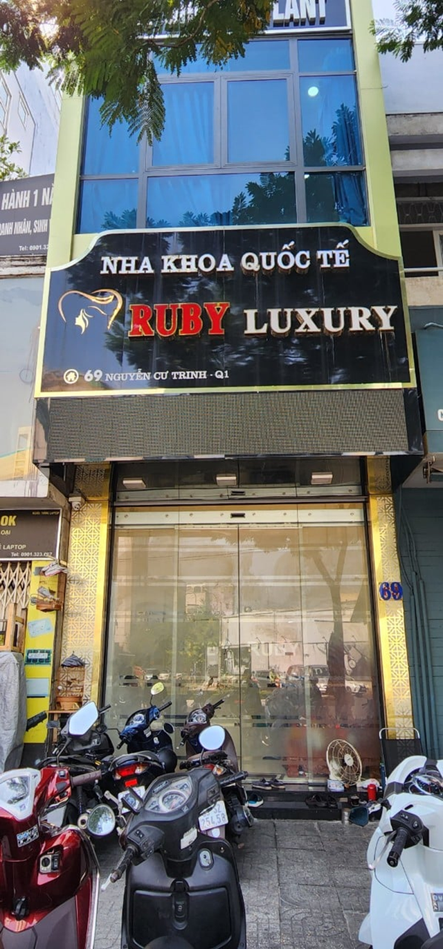 TP HCM: Nha khoa Quốc tế Valis Luxury hoạt động bất hợp pháp? - Hình 2 TP HCM: Nha khoa Quoc te Valis Luxury hoat dong bat hop phap?-Hinh-2