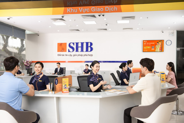 Sep SHB Do Quang Vinh bat dau mua 100 trieu co phieu dang ky-Hinh-2