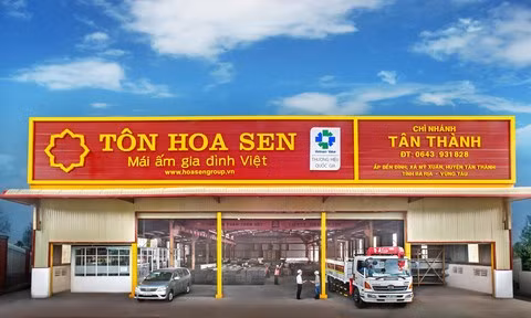 Co phieu lien tuc lap dinh, Dau tu Hoa Sen lai muon thoai het 43 trieu co phieu