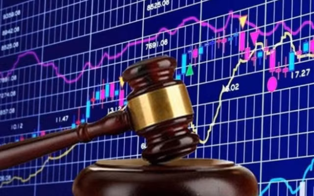 Mot ca nhan bi cam giao dich chung khoan 2 nam do thao tung co phieu