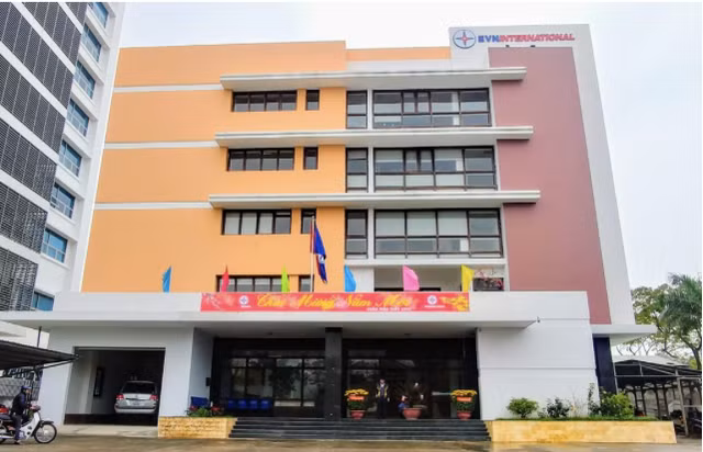 Loat ong lon ‘chong lung’, EVN Quoc te len ke hoach 2023 the nao?-Hinh-2