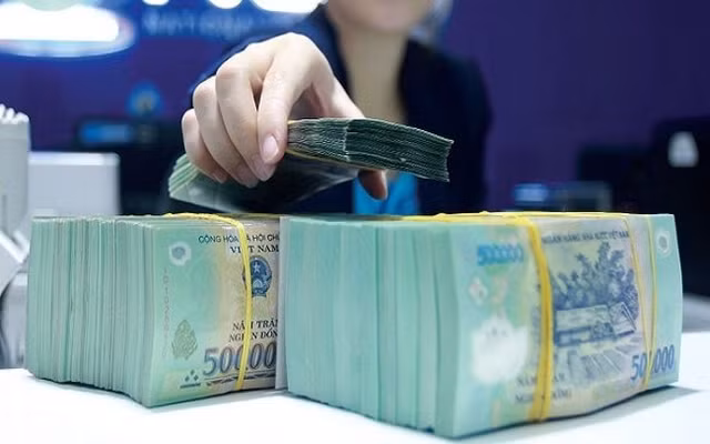 Soi 'suc khoe' nhung ngan hang duoc noi room tin dung