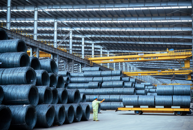 Hoa Phat bao san luong ban thep thang 8 giam 9% so cung ky