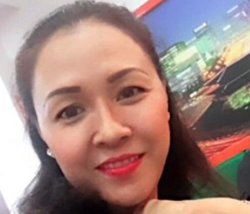 'Siêu lừa' Hoàng Kim Land Trần Thị Hồng Hạnh chiếm đoạt bao nhiêu tiền của khách hàng? 'Sieu lua' Hoang Kim Land Tran Thi Hong Hanh chiem doat bao nhieu tien cua khach hang?