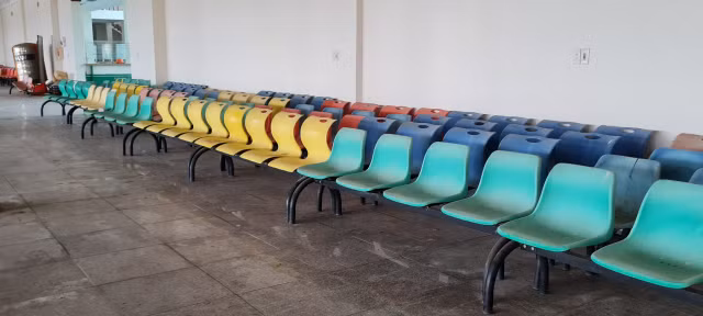 Can canh ben xe bo hoang o Da Nang dang duoc ngan hang rao ban de thu hoi no-Hinh-15