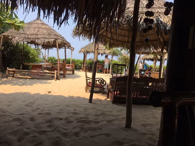 Nhan don thu tu nhan tinh, toi nhu song trong dia nguc