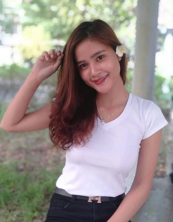 Hotgirl Giẻ Triêng tiết lộ bí quyết để có vóc dáng nóng bỏng - Hình 2 Hotgirl Gie Trieng tiet lo bi quyet de co voc dang nong bong-Hinh-2