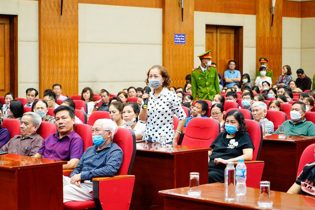 Chủ tịch Hải Phòng nói gì với người mua trái phiếu liên quan ngân hàng SCB? - Hình 2 Chu tich Hai Phong noi gi voi nguoi mua trai phieu lien quan ngan hang SCB?-Hinh-2