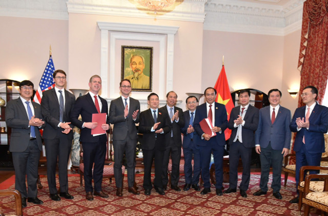 Vietjet và AV AirFinance ký kết hợp tác 300 triệu USD phát triển - Hình 4 Vietjet va AV AirFinance ky ket hop tac 300 trieu USD phat trien-Hinh-4