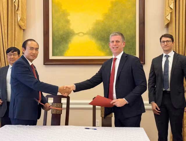 Vietjet và AV AirFinance ký kết hợp tác 300 triệu USD phát triển - Hình 2 Vietjet va AV AirFinance ky ket hop tac 300 trieu USD phat trien-Hinh-2