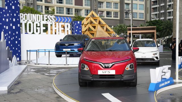 VINFAST trở thành hãng xe bán chạy nhất thị trường Việt Nam VINFAST tro thanh hang xe ban chay nhat thi truong Viet Nam