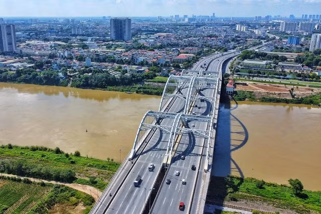 Bat dong san Ha Noi cat canh voi diem nong moi-Hinh-2