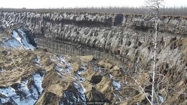 Lo ngại thảm họa xảy ra khi “Cánh cửa địa ngục” ở Siberia ngày càng mở rộng - Hình 5 Lo ngai tham hoa xay ra khi “Canh cua dia nguc” o Siberia ngay cang mo rong-Hinh-5