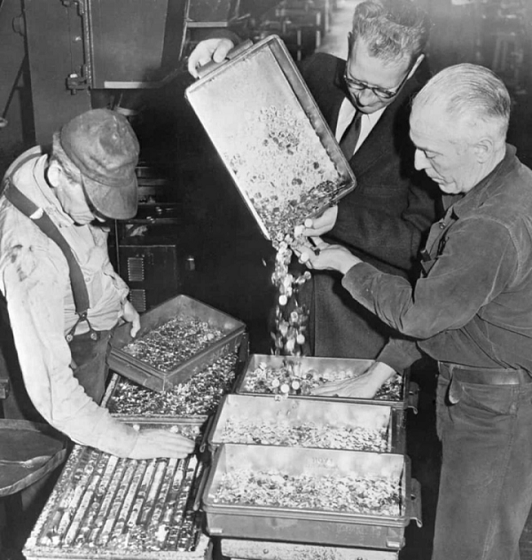 Những sự kiện kỳ lạ nhất thế gian, chuyên gia cũng bó tay - Hình 5 Nhung su kien ky la nhat the gian, chuyen gia cung bo tay-Hinh-5