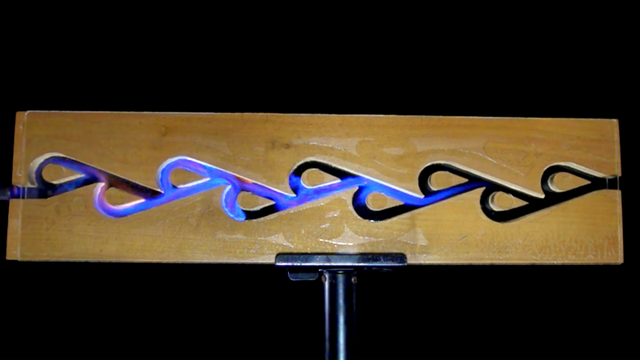 Phát minh Van Tesl bỗng có khả năng ứng dụng sau hơn 100 năm - Hình 6 Phat minh Van Tesl bong co kha nang ung dung sau hon 100 nam-Hinh-6