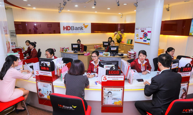 HDBank muon mua lai mot cong ty chung khoan, HDBS trong tam ngam?