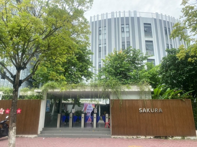 Trường Mầm non Sakura Montessori có vô can vụ học sinh bị “bế đi mất”? Truong Mam non Sakura Montessori co vo can vu hoc sinh bi “be di mat”?