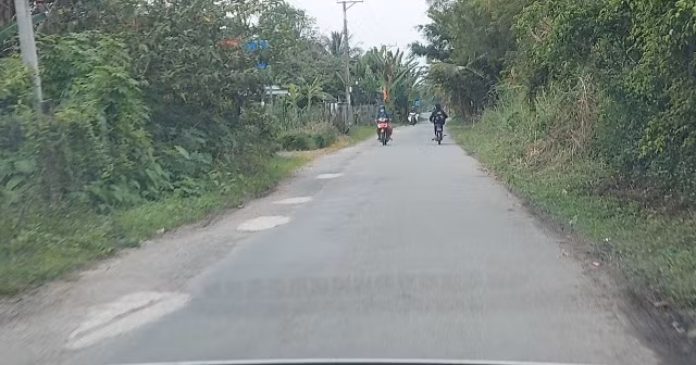 Vu duong vua lam xong da hong: Lanh dao huyen Tan Hiep tu choi cung cap thong tin cho bao chi?-Hinh-5