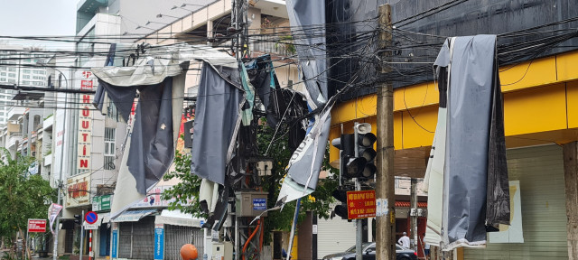 Can canh TP Da Nang khi sieu bao Noru quet qua