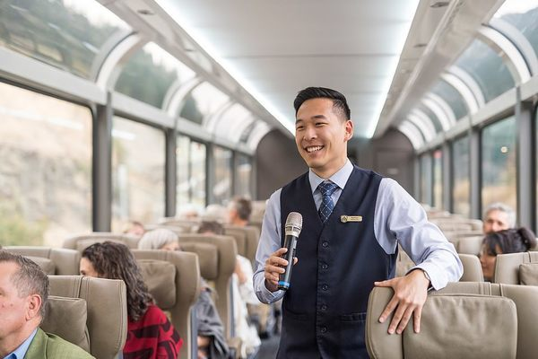 Thú vị chuyến tàu trong suốt đẳng cấp chưa từng có - Hình 9 Thu vi chuyen tau trong suot dang cap chua tung co-Hinh-9