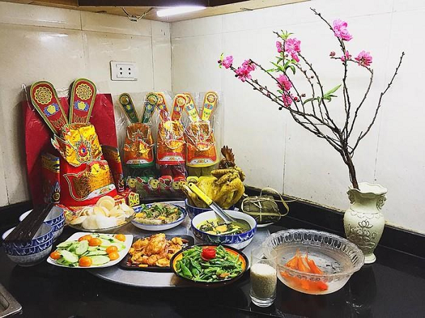 Vì sao phải thả cá chép khi cúng ông Công ông Táo? - Hình 4 Vi sao phai tha ca chep khi cung ong Cong ong Tao?-Hinh-4