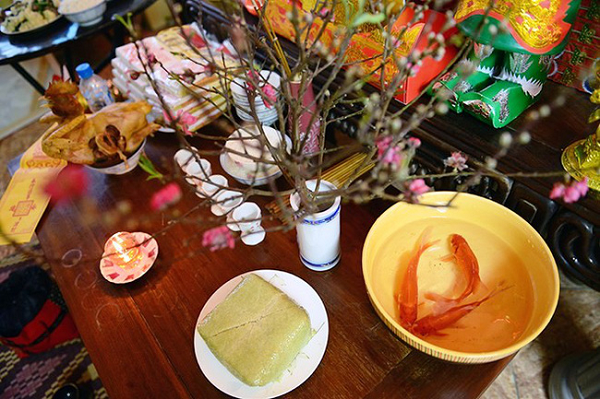 Vì sao phải thả cá chép khi cúng ông Công ông Táo? - Hình 6 Vi sao phai tha ca chep khi cung ong Cong ong Tao?-Hinh-6