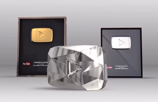 Biet gi ve nut Kim Cuong Do Youtube ma the gioi moi co 4?-Hinh-5