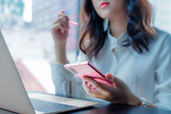 Loạt xu hướng smartphone sẽ có nhiều mới lạ năm 2022 - Hình 10 Loat xu huong smartphone se co nhieu moi la nam 2022-Hinh-10