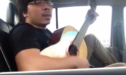 Giáo sư Xoay hát chế vụ chặt 6.700 cây xanh ở HN Giao su Xoay hat che vu chat 6.700 cay xanh ỏ HN