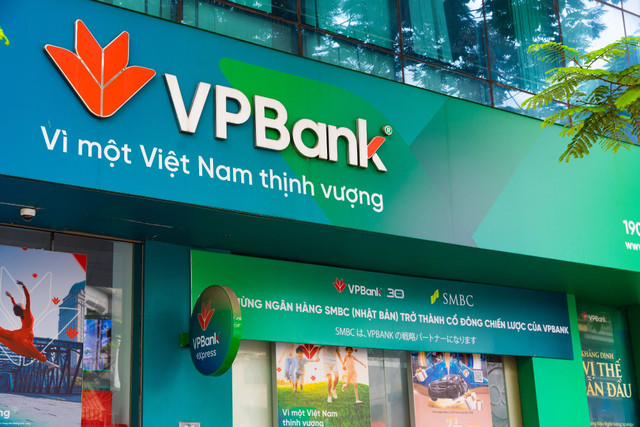 VPBank hoàn tất giao dịch bán 15% cổ phần cho SMBC, dự báo CAR 17,9% VPBank hoan tat giao dich ban 15% co phan cho SMBC, du bao CAR 17,9%