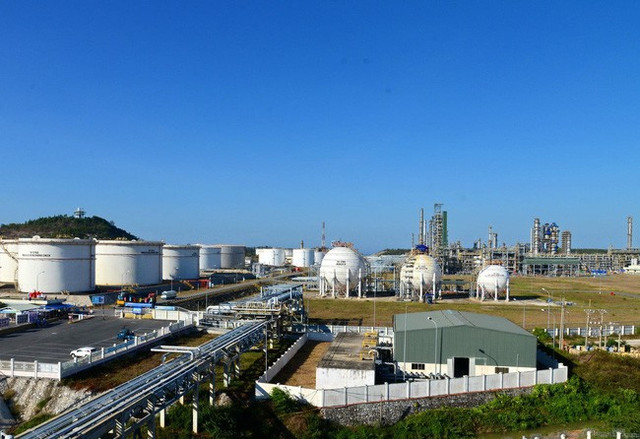 Lọc hoá dầu Bình Sơn báo lỗ khủng 2.330 tỷ đồng do giá dầu lao dốc Loc hoa dau Binh Son bao lo khung 2.330 ty dong do gia dau lao doc