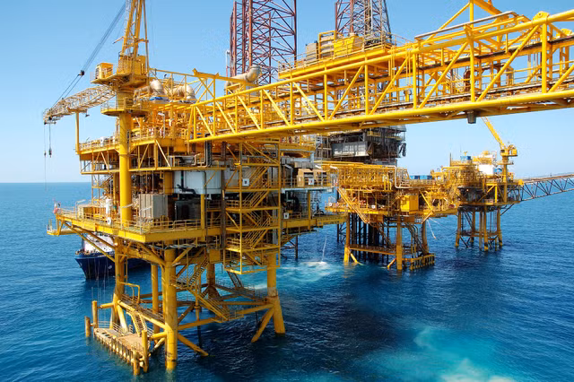 Ngoai Lo B O Mon dang chuyen minh, PVS con ky vong tu loat mang nao?