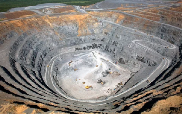 Cận cảnh kho báu ẩn trong lòng đất, nhân loại dùng 1000 năm không hết - Hình 4 Can canh kho bau an trong long dat, nhan loai dung 1000 nam khong het-Hinh-4