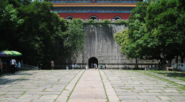Khám phá cung điện ngầm bí ẩn chứa kho báu “khủng” sau 600 năm - Hình 2 Kham pha cung dien ngam bi an chua kho bau “khung” sau 600 nam-Hinh-2
