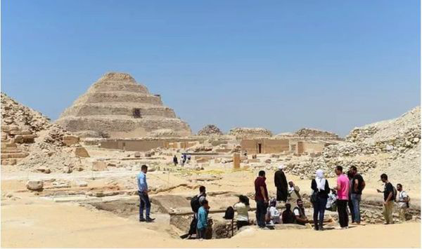 Phát hiện “cánh cửa chết” trong mộ Pharaoh đưa linh hồn sang thế giới khác Phat hien “canh cua chet” trong mo Pharaoh dua linh hon sang the gioi khac