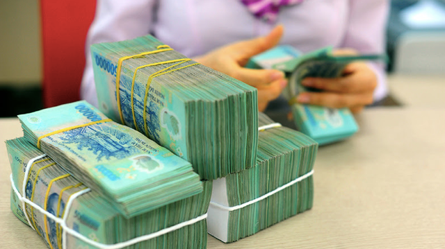 Loạt ngân hàng báo tín dụng tăng trưởng âm và nợ xấu cao có đáng lo ngại? Loat ngan hang bao tin dung tang truong am va no xau cao co dang lo ngai?